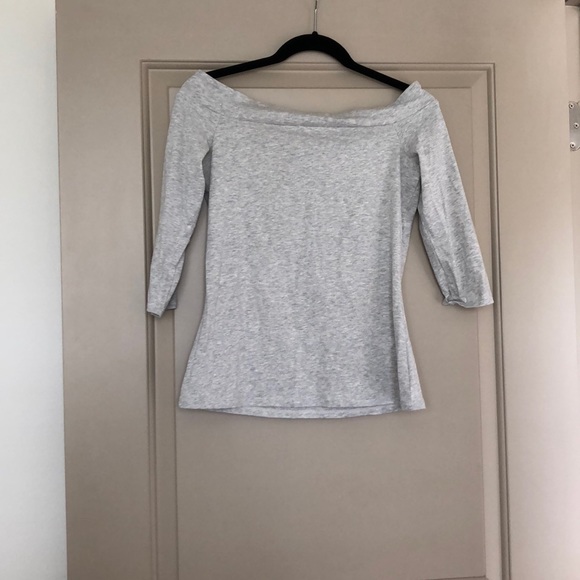 LOFT Tops - Off the shoulder top LOFT Tops - Off the shoulder top